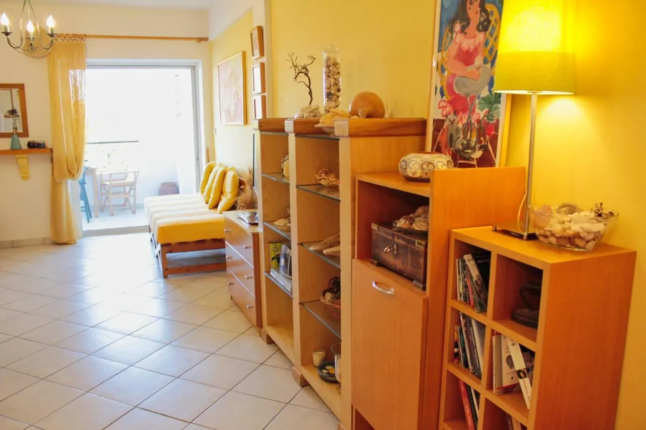 Fokais Beach Apartment Néa Fókaia 0*,